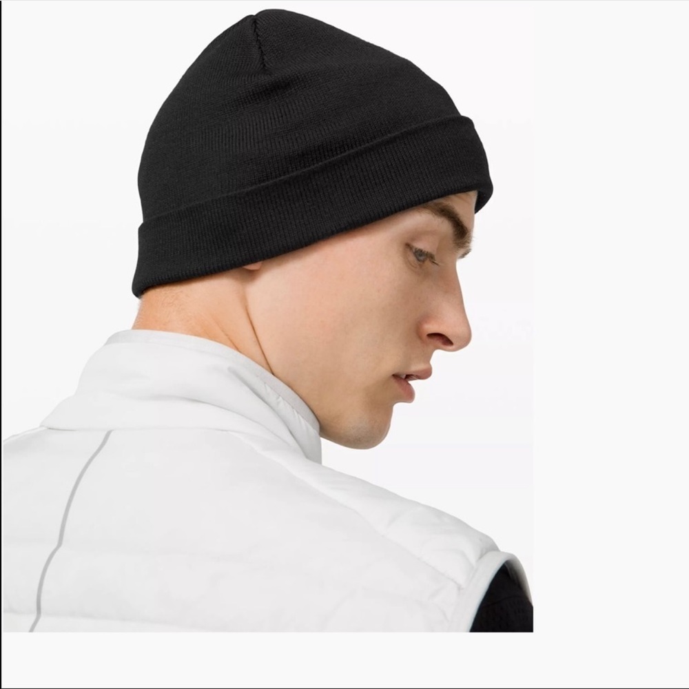 NWT Lululemon Alpine Air Beanie - Picture 2 of 5